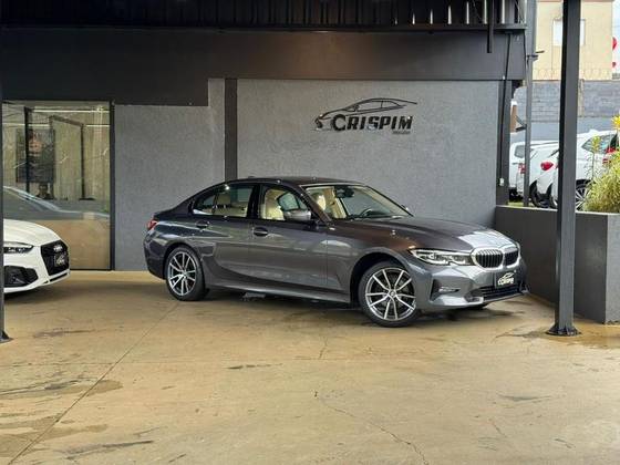 BMW 320i 2.0 16V TURBO GASOLINA SPORT GP AUTOMÁTICO